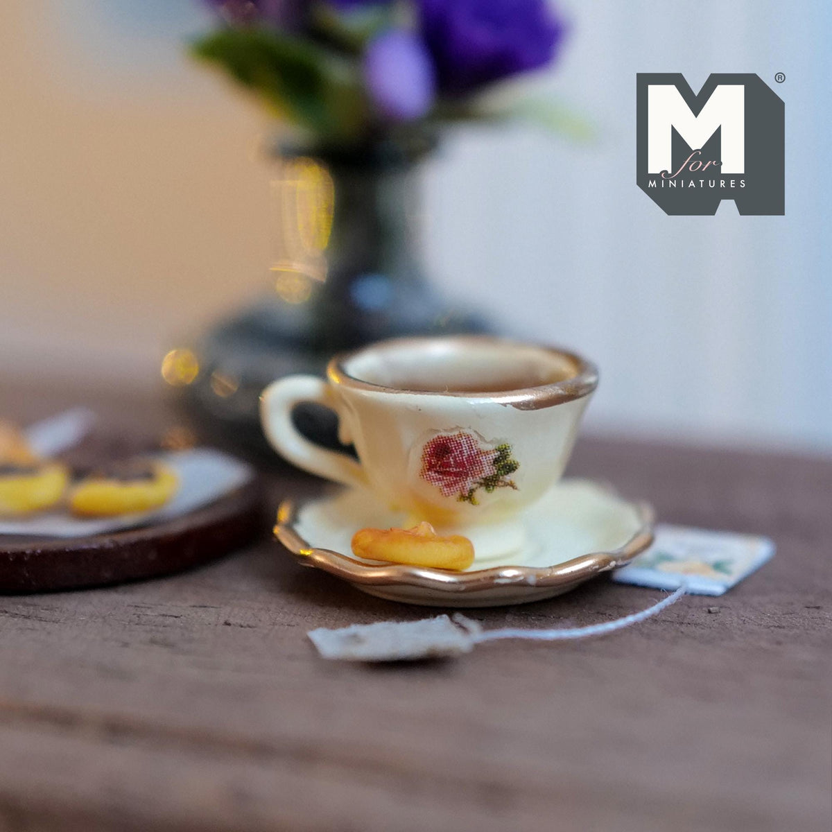 Tasse à thé au citron miniature avec soucoupe et biscuit, échelle 1:12, 3/4 inch de diamètre, décoration de maison de poupée (crème)