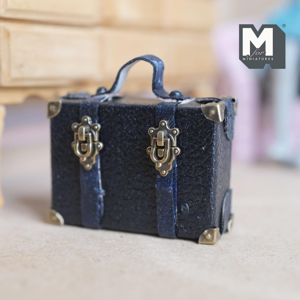1:12 Scale Miniature Aged Faux Leather Suitcase, Latch Clasps, 8 Corner Caps, 1-7/8 inch wide, Dollhouse Decor (navy) (non opening)