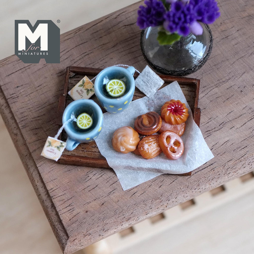 1:12 Scale Miniature Lemon Tea Tray Set with 2 Mugs and Cookies, 1-5/8 inch long, Dollhouse Decor (blue and yellow polka dot)