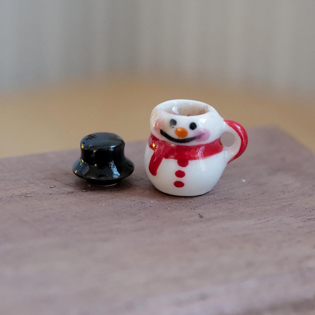 1:12 Scale Miniature Christmas Snowman Mug with Hot Chocolate and Top Hat Lid, 13/16 inch tall, Dollhouse Decor (red) (non edible)