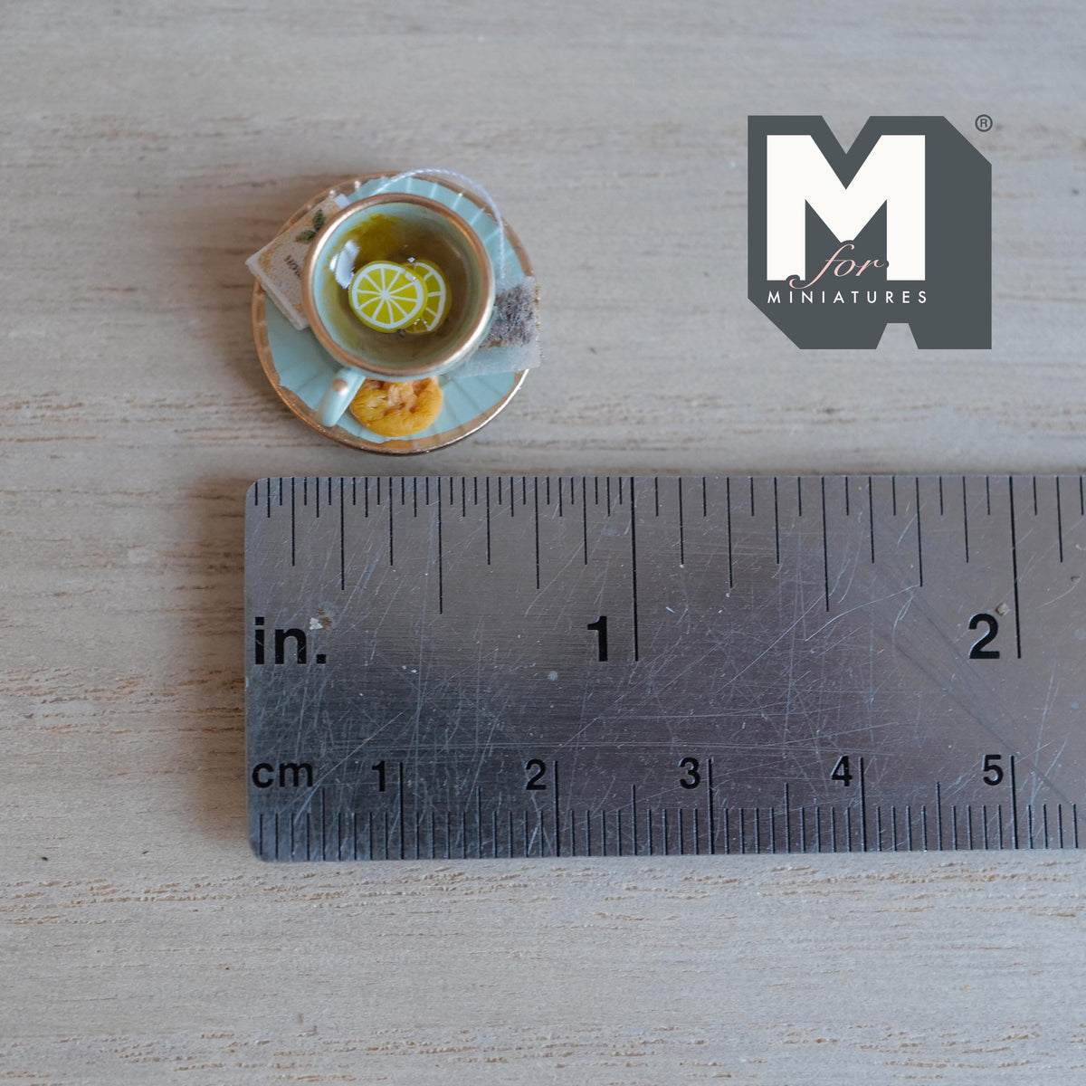Tasse à thé au citron miniature avec soucoupe et biscuit, échelle 1:12, 3/4 inch de diamètre, décoration de maison de poupée (vert menthe)
