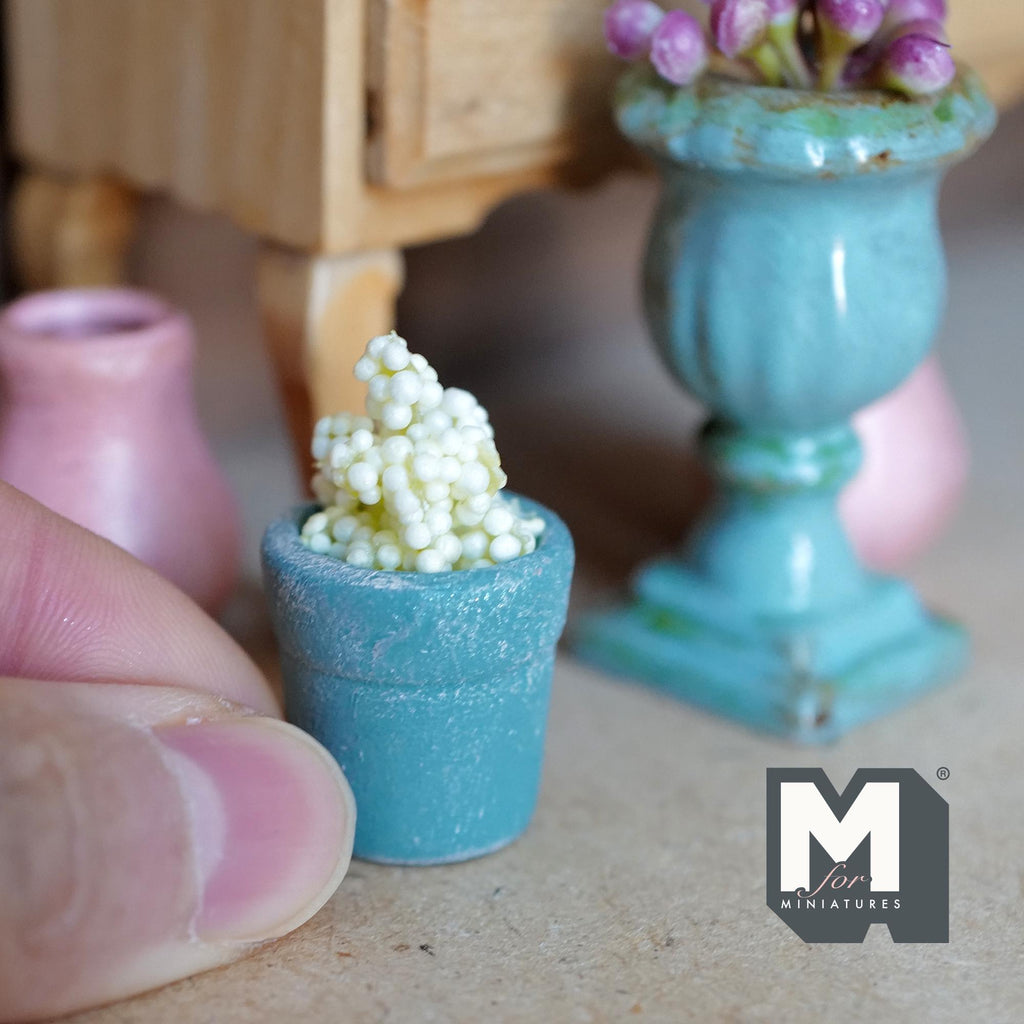 1:12 Scale Miniature Clay Potted Plant, Weathered Tapered Pot with White Flowers, 1-5/16 inch tall, Dollhouse Decor (teal)