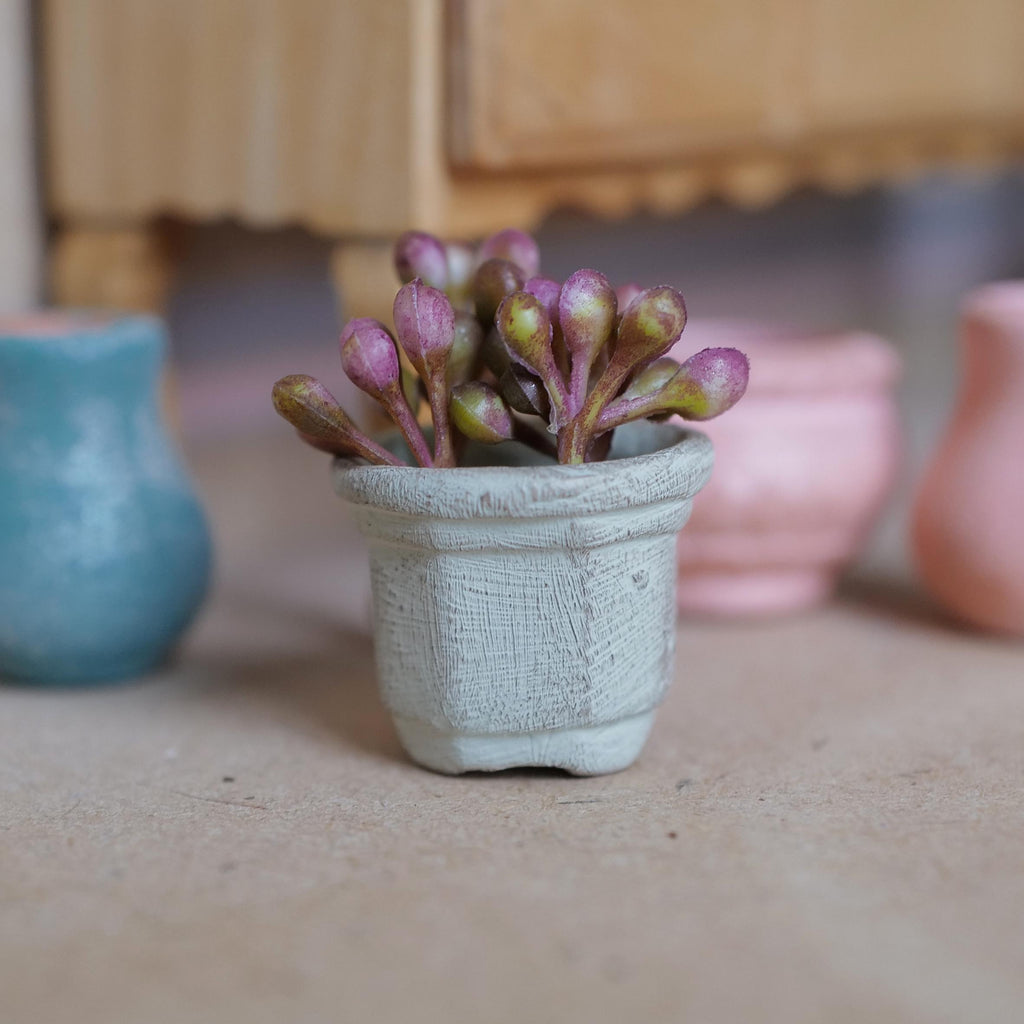 Miniatyr-potteplante i leire i skala 1:12, patinert sekskantet potte med rosa blomsterknopper, 1 tomme diameter, DIY-tilbehør til dukkehus (lysegrønn)