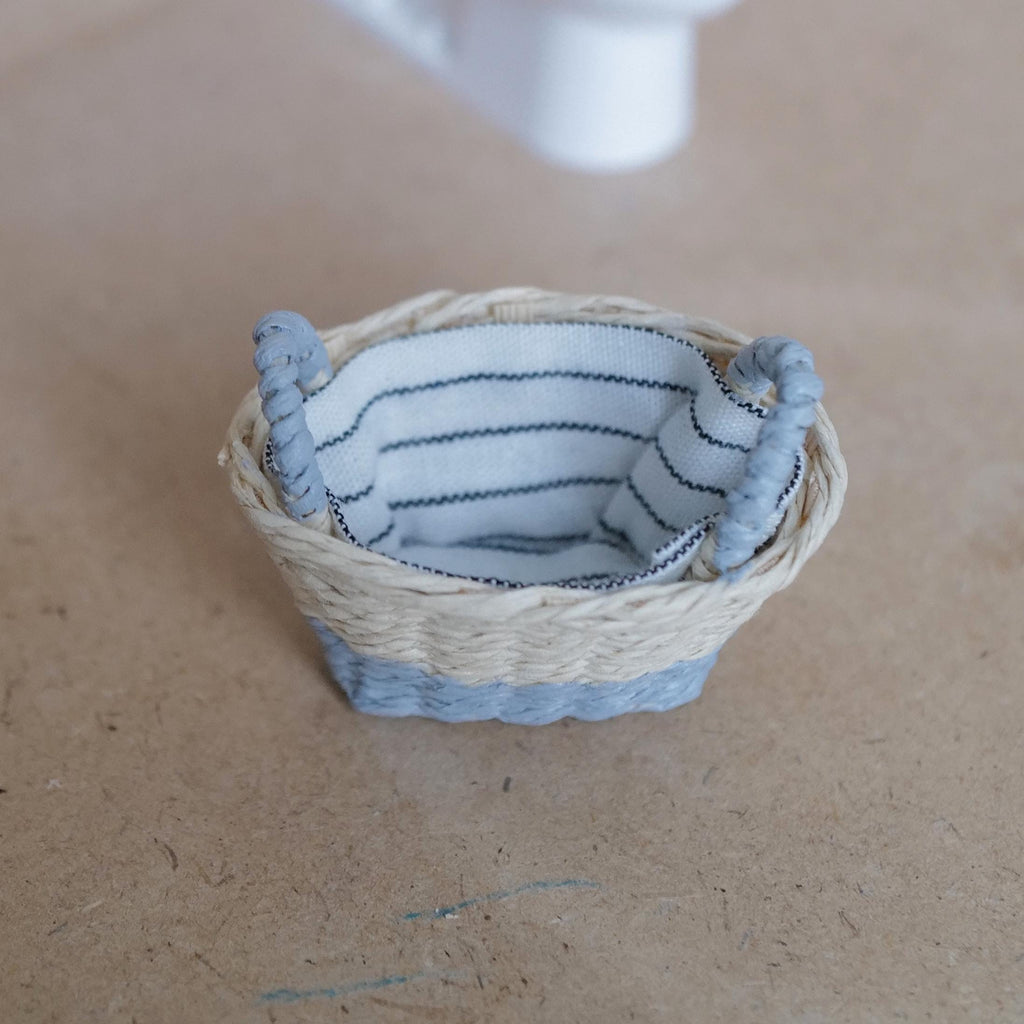1:12 Scale Miniature Two Tone Woven Laundry Basket with Striped Fabric Lining, 2-1/16 inch long, Dollhouse Decor (gray)